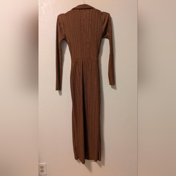 Pretty Little Thing Brown Dress - Picture 2 of 5